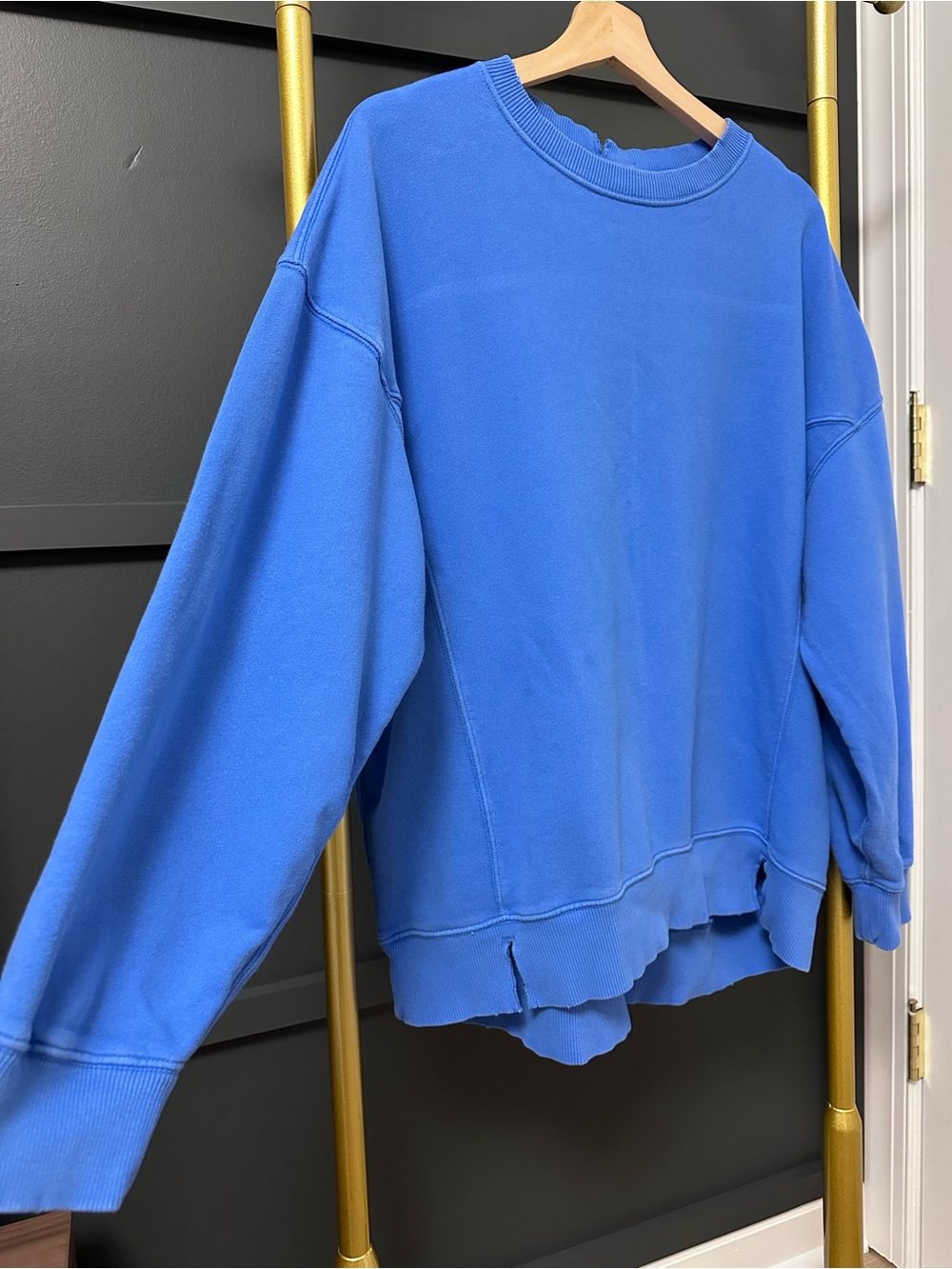 aerie Royal Blue Raw-Hem Crewneck Sweatshirt Size M